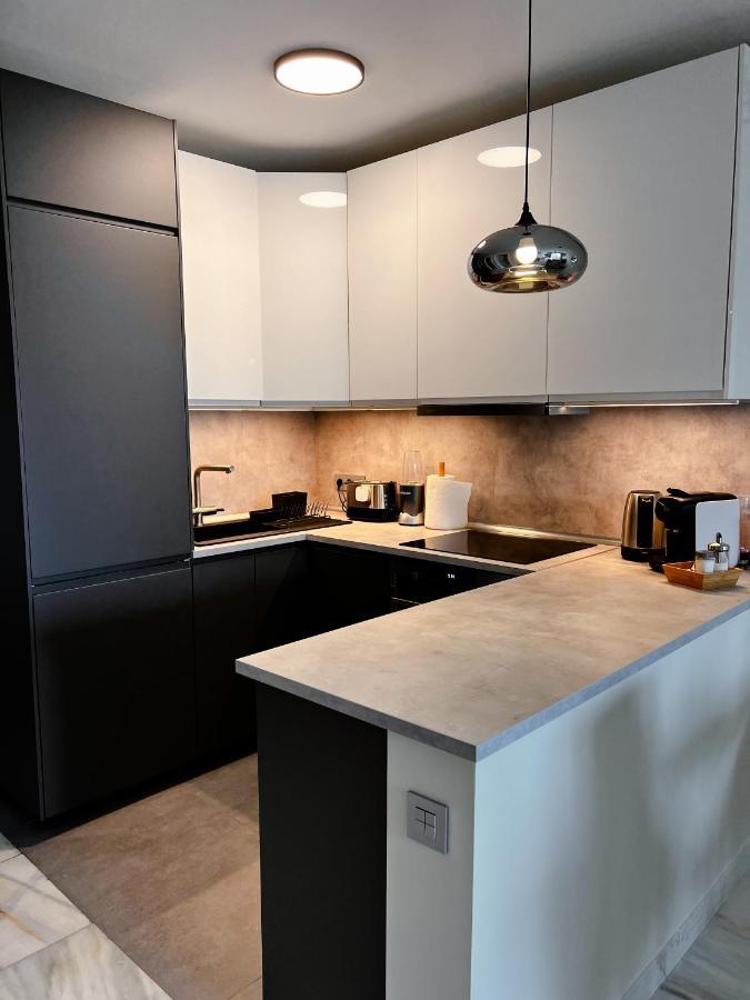 Crown Apartments With Sea View Sitio de Calahonda エクステリア 写真